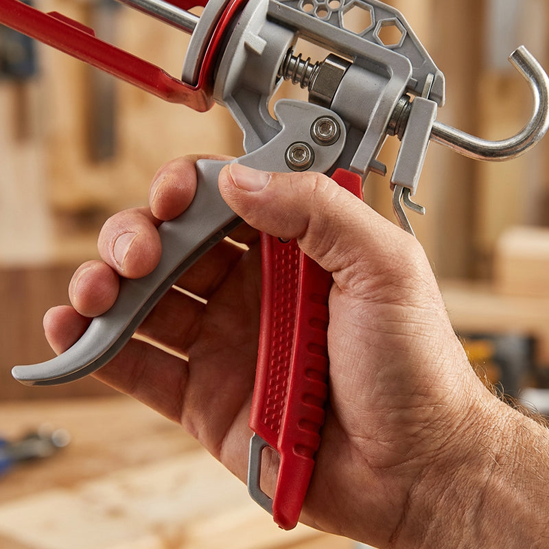Bearing Caulking Gun With Rotating Barrel